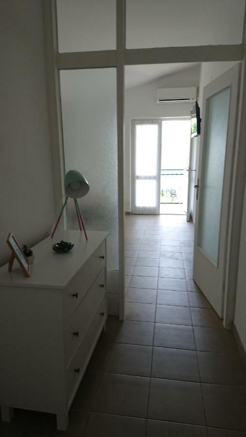 Apartman Kursar Srima Buitenkant foto