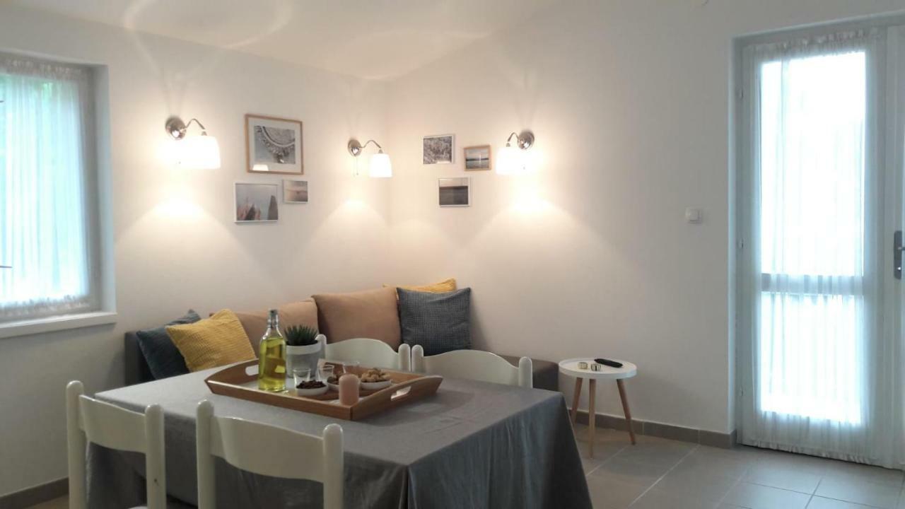 Apartman Kursar Srima Buitenkant foto
